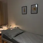 7 People - 1 Price - Cozy Attic *
