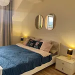 Apartment 7 People - 1 Price - Cozy Attic Prešov