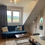 Apartment 7 People - 1 Price - Cozy Attic