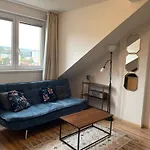 7 People - 1 Price - Cozy Attic Apartment Prešov