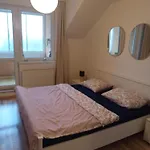 7 People - 1 Price - Cozy Attic