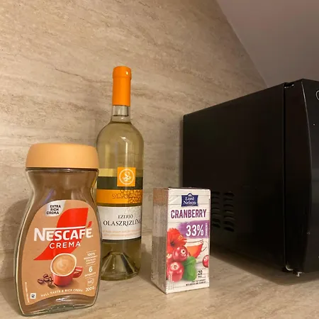 Apartment 7 People - 1 Price - Cozy Attic *