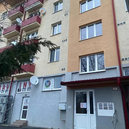 7 People - 1 Price - Cozy Attic