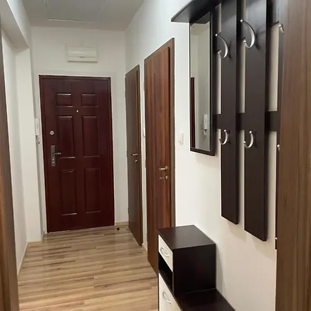 Apartment 7 People - 1 Price - Cozy Attic Presov