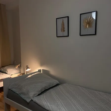 7 People - 1 Price - Cozy Attic *