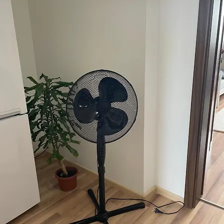 7 People - 1 Price - Cozy Attic דירה