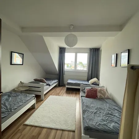 7 People - 1 Price - Cozy Attic Apartment Presov
