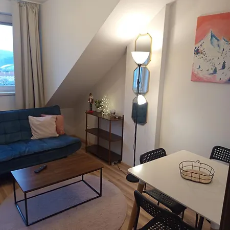 7 People - 1 Price - Cozy Attic Appartement