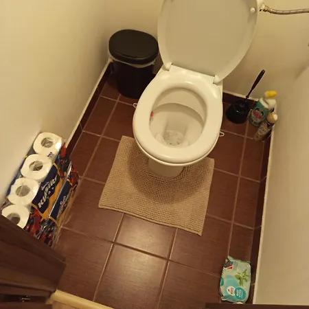 7 People - 1 Price - Cozy Attic Apartment *